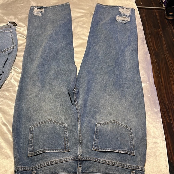 Fashion nova non-stretch skater jeans - Picture 2 of 2